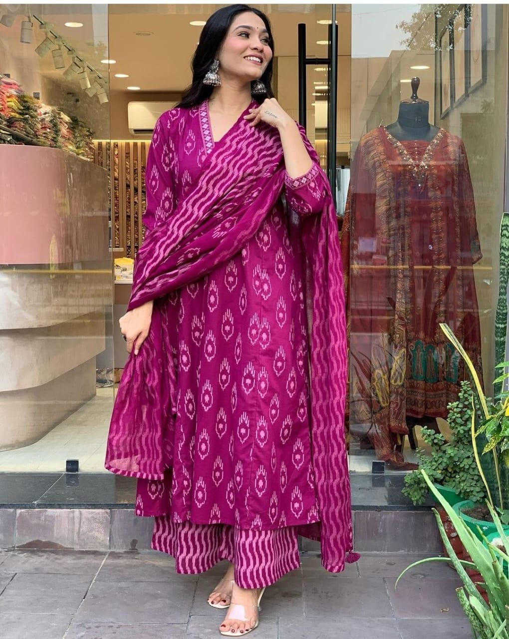 Graceful Long Pink Kurti