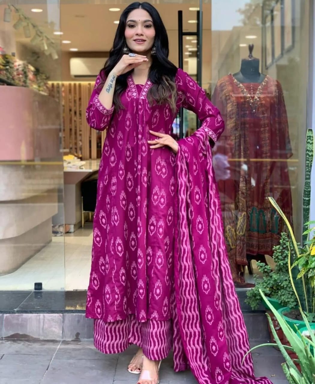 Graceful Long Pink Kurti