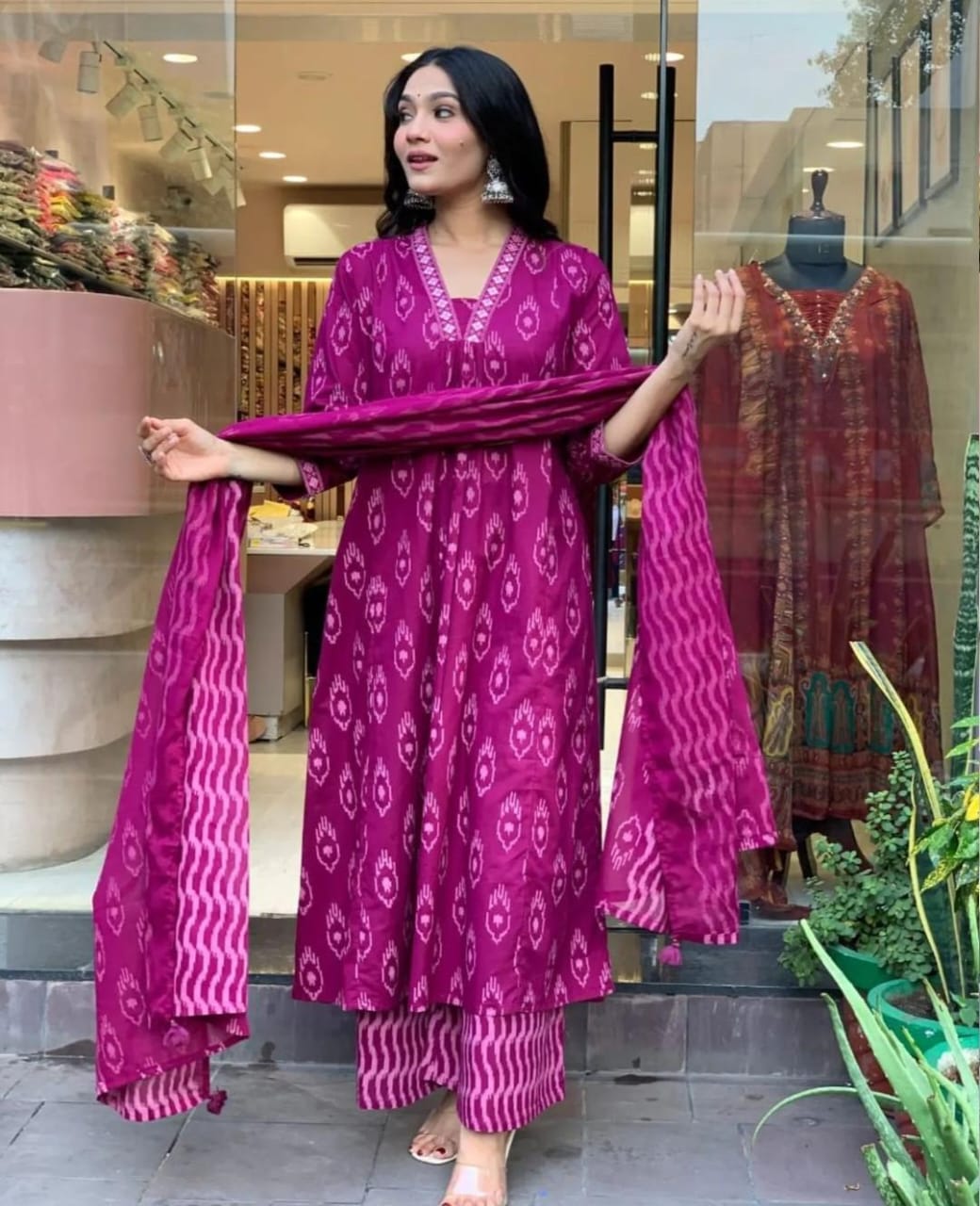 Graceful Long Pink Kurti