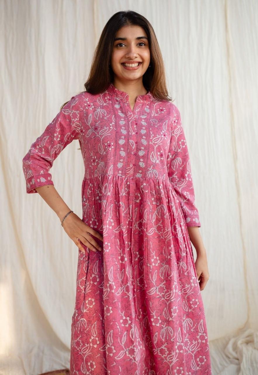 Soft Pink Kurti with Elegant Detailing