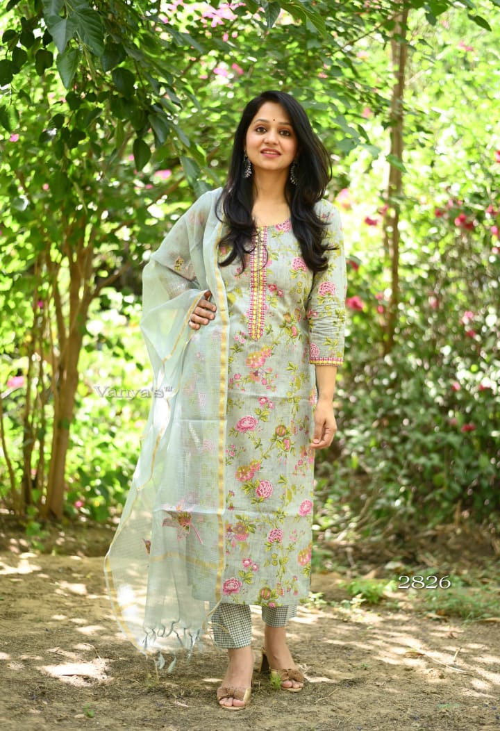 Elegant Green Kurti with Graceful Netted Dupatta